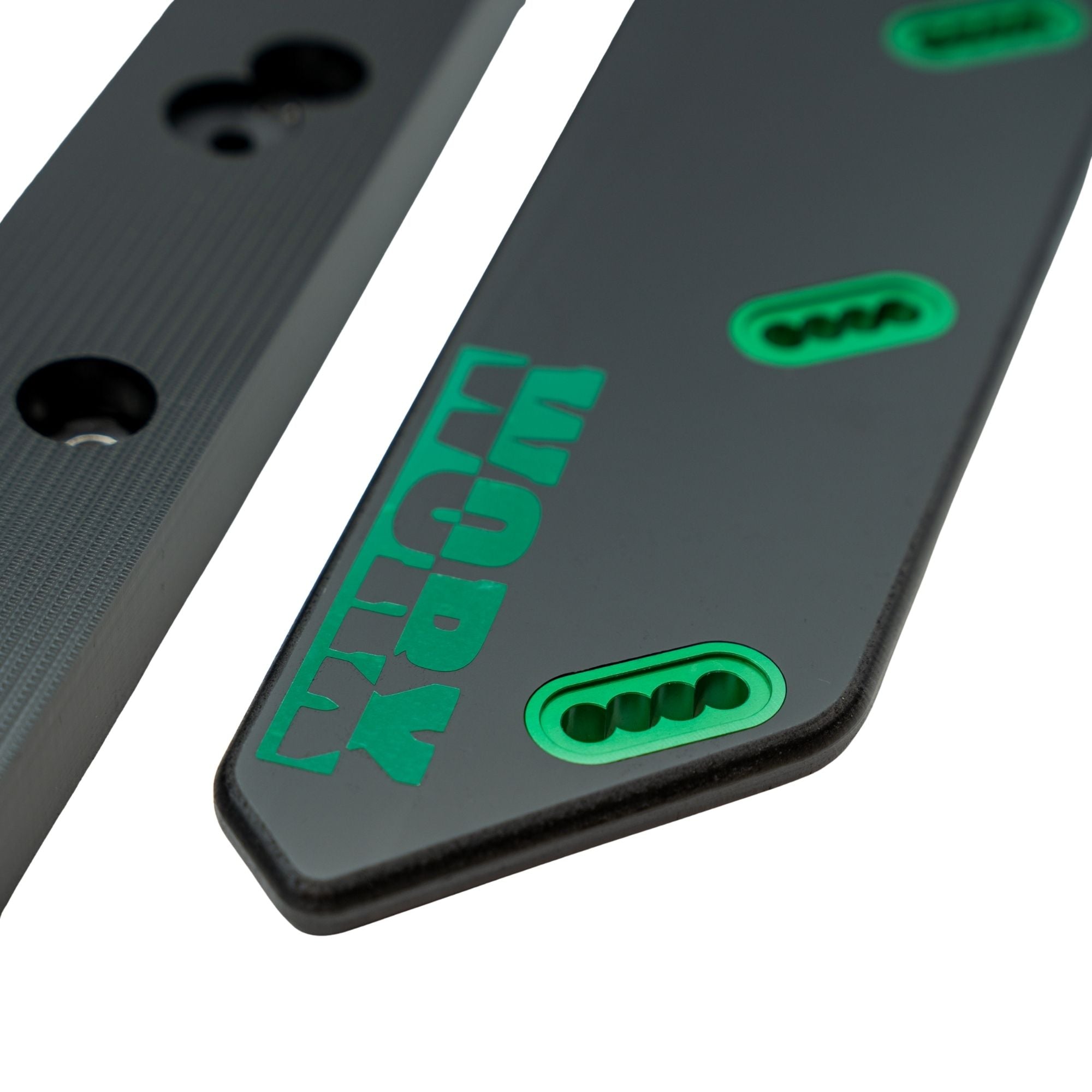 Kawasaki SXR 1500 Race sponsons – Worx Racing Components